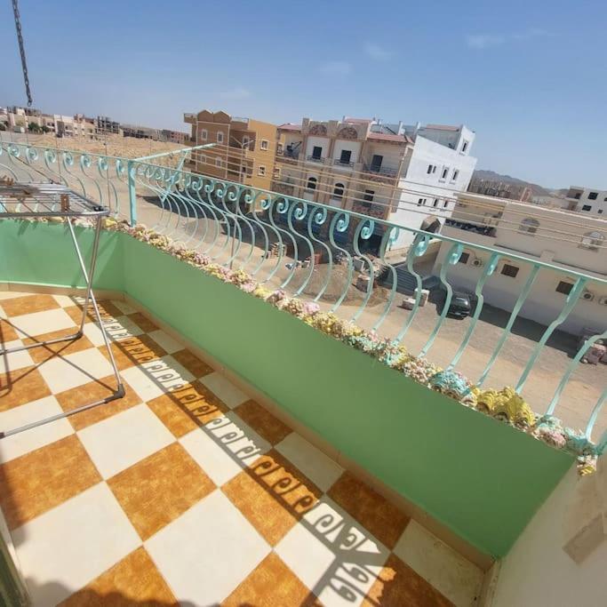 Spacious Coral Flat 2 Bedrooms And 3 Balconies Marsa Alam Exterior photo